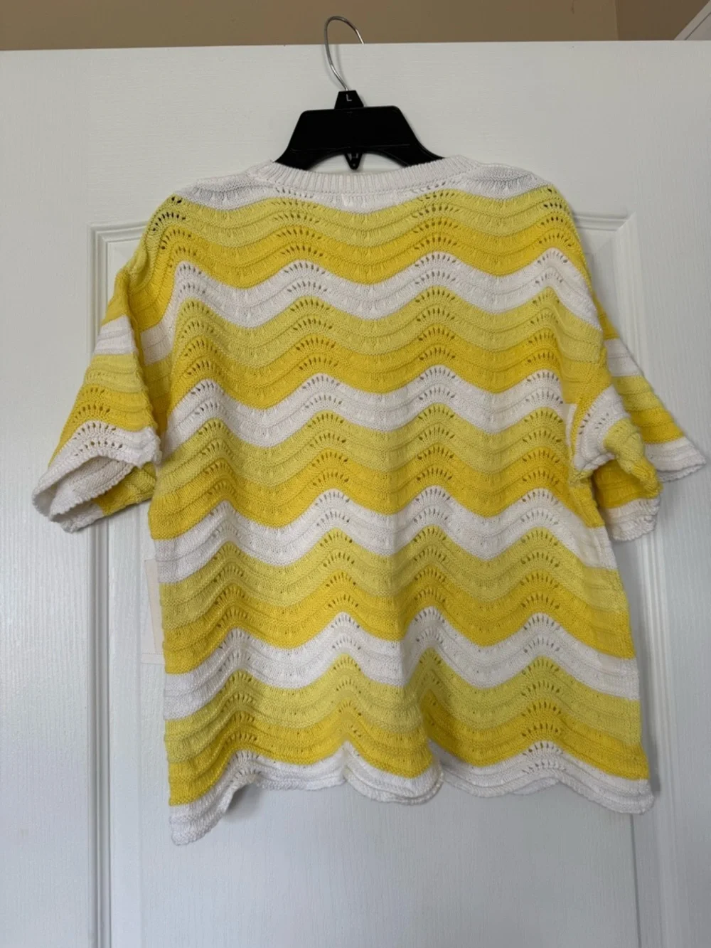 Jessica Simpson Yellow and White Knit Wave-Stripe Skort Shorts